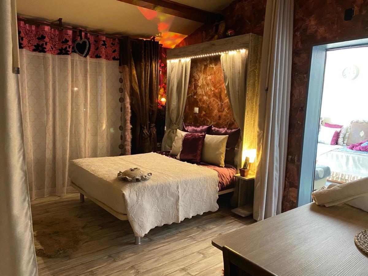 Suite Spa Acces Autonome Beaucaire  Ngoại thất bức ảnh